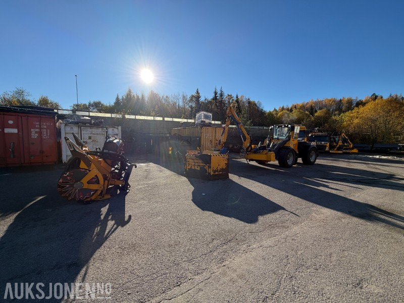 Wiellader VINTERMASKIN 2019 Vilakone wille 865 hjullaster - Vingeplog - Snøfreser - Strøskuffe