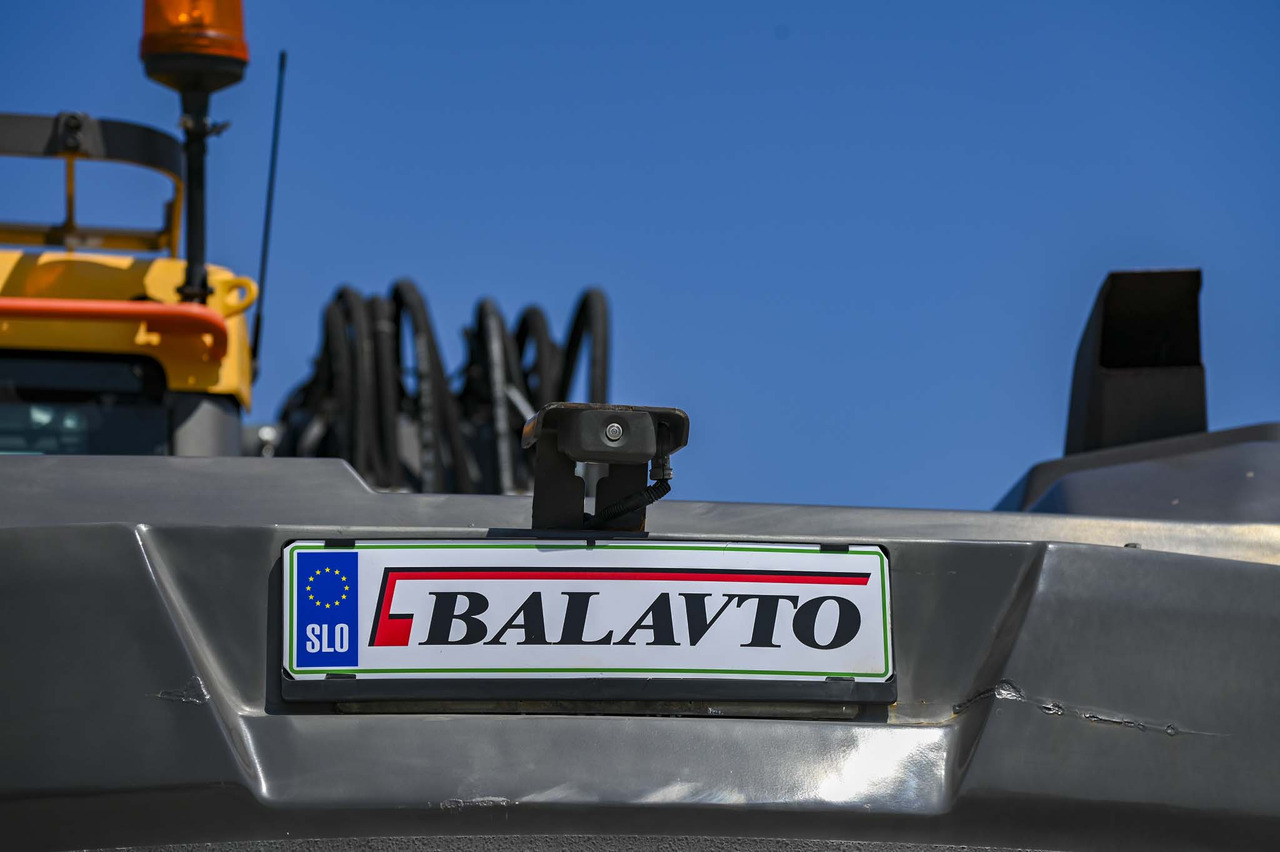 Wiellader VOLVO EWR150E