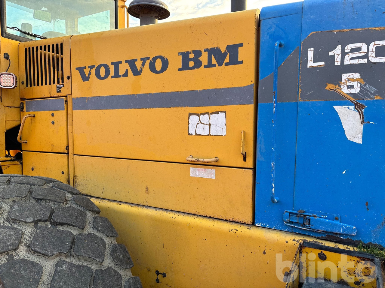 Wiellader VOLVO L120B