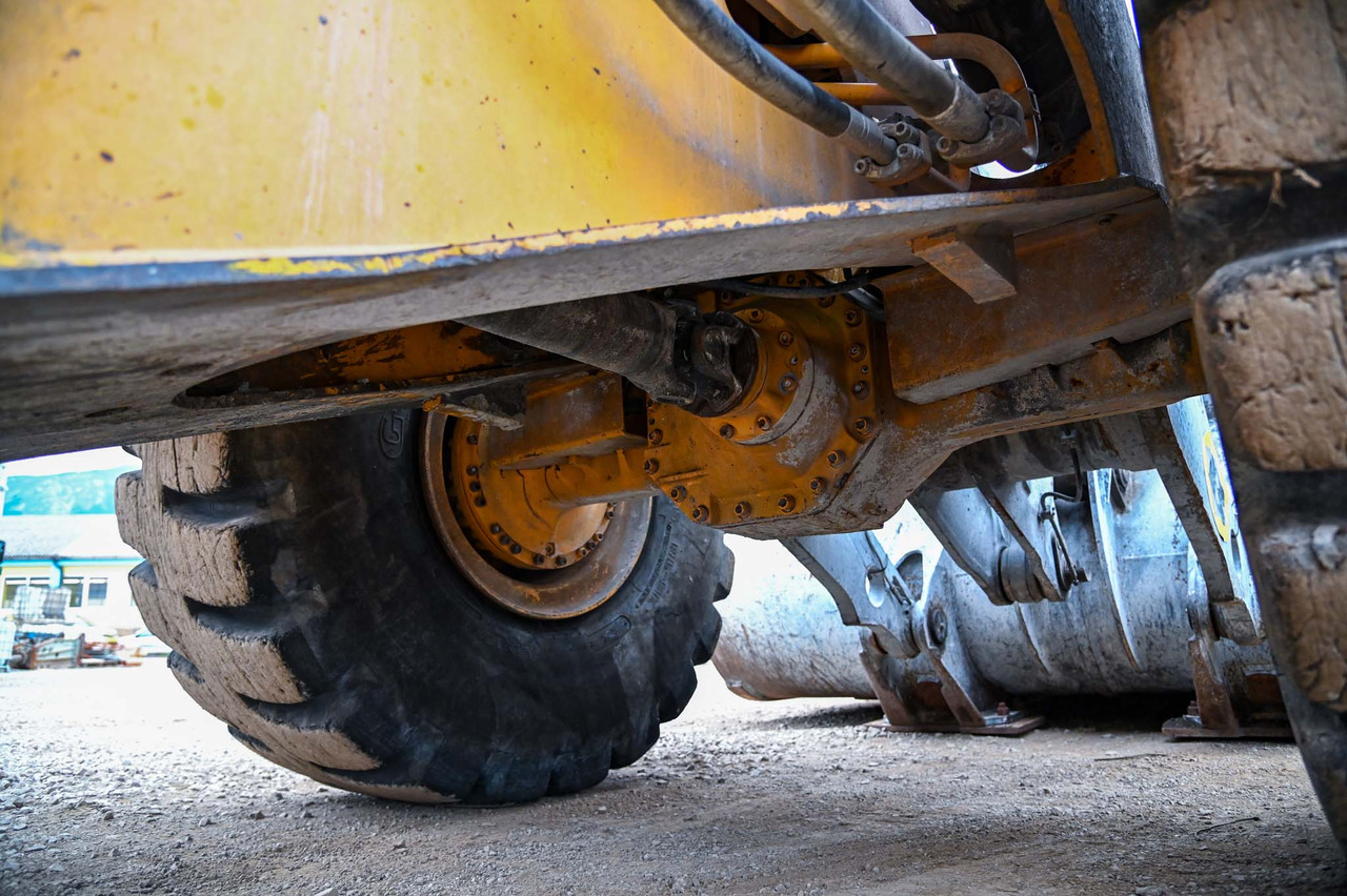 Wiellader VOLVO L180G