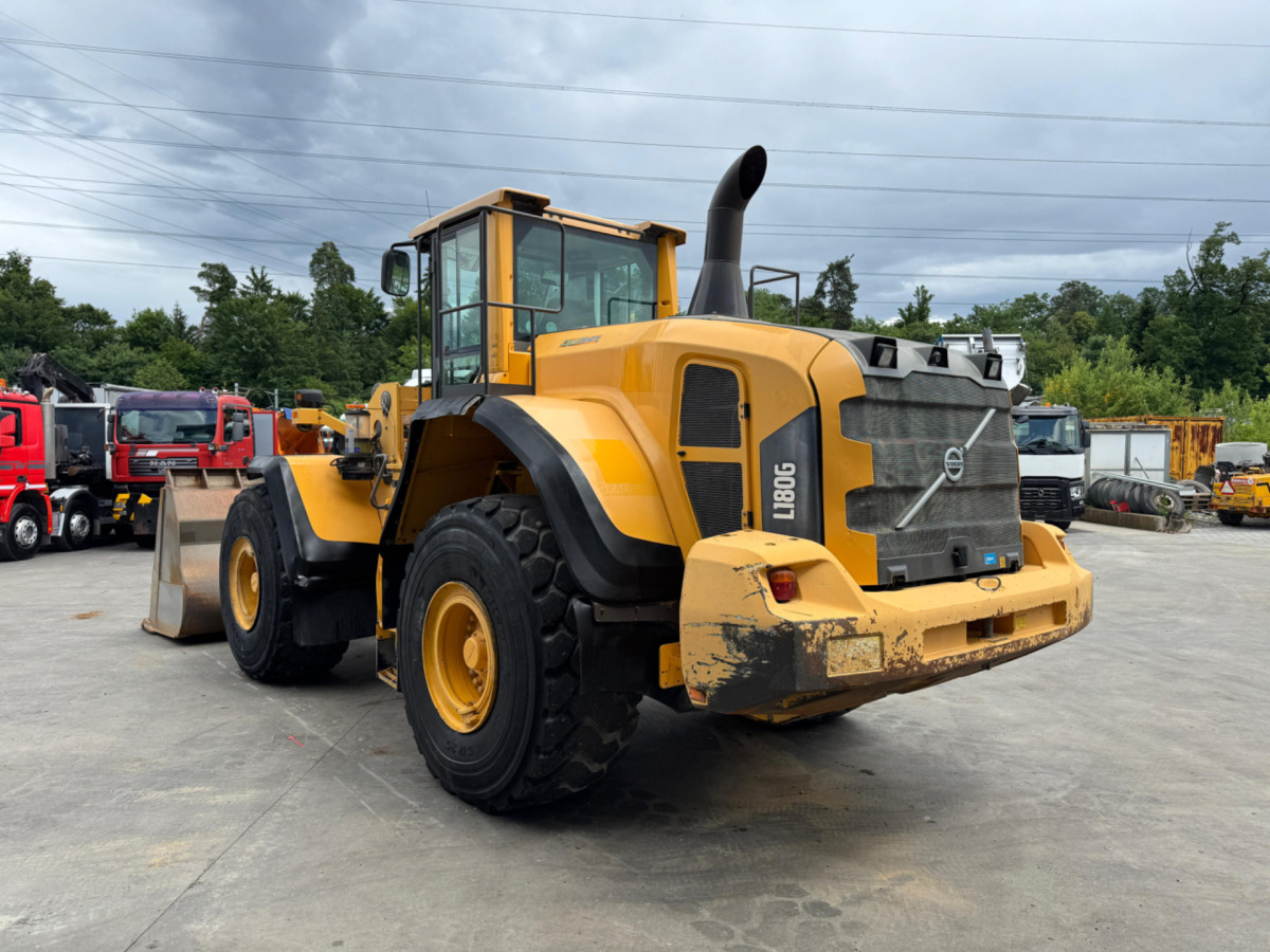 Wiellader VOLVO L180G