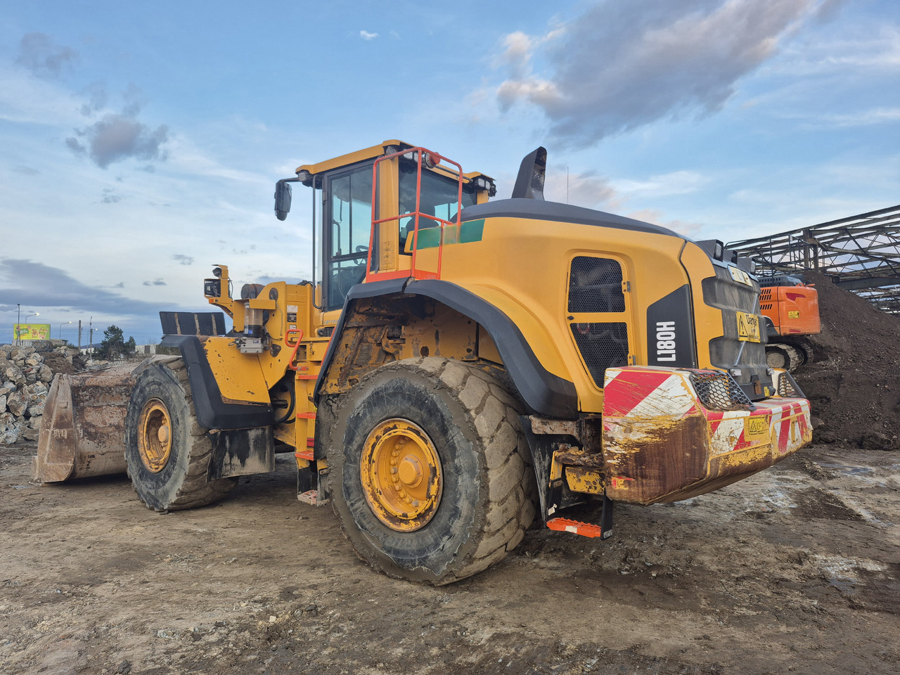 Wiellader VOLVO L180H