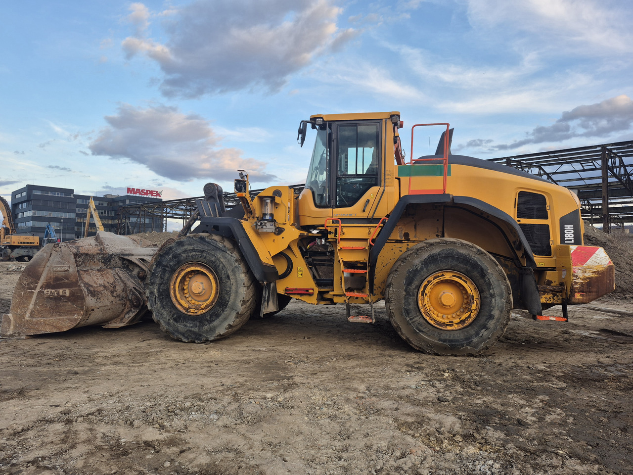 Wiellader VOLVO L180H