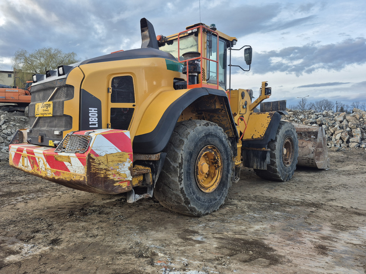Wiellader VOLVO L180H