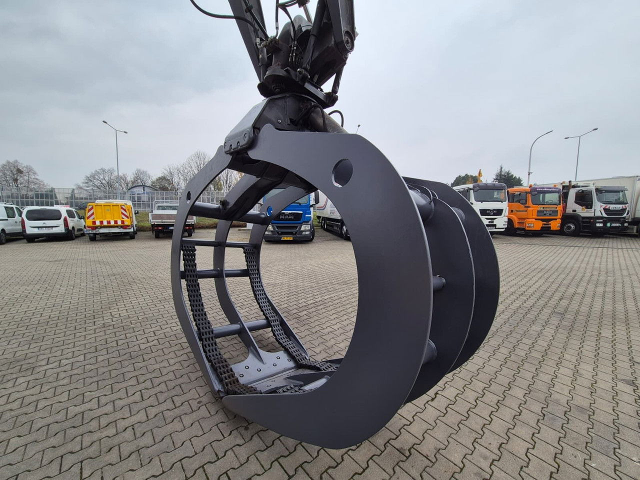 Wiellader VOLVO L180 E / 4WD / 1 Owner / Wood LOG