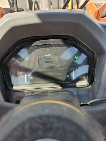 Wiellader VOLVO L30G