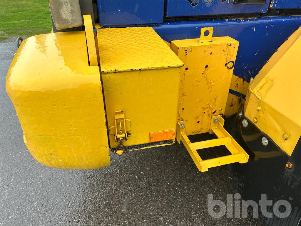 Wiellader VOLVO L70D Med Redskap