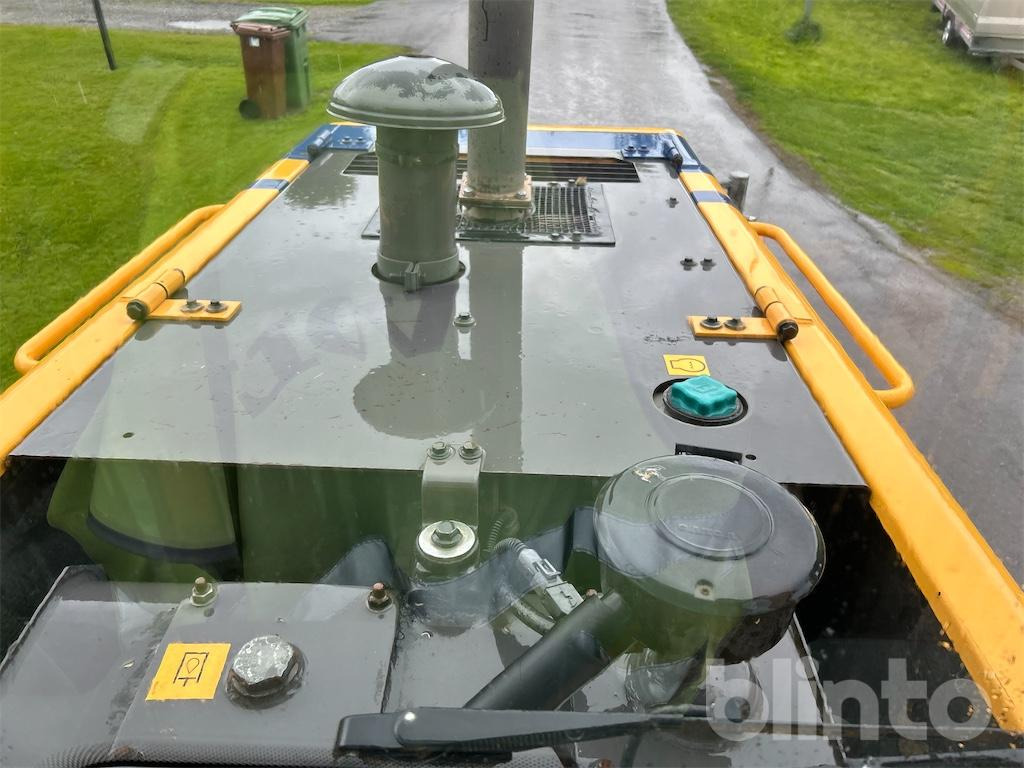 Wiellader VOLVO L70D Med Redskap