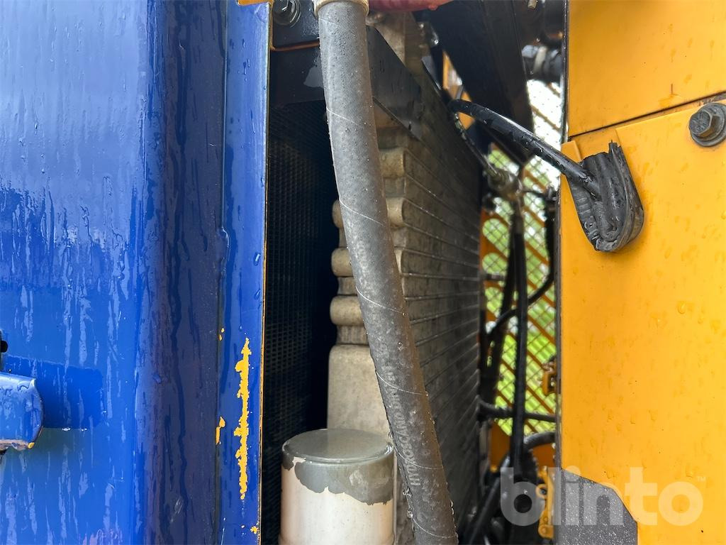 Wiellader VOLVO L70D Med Redskap