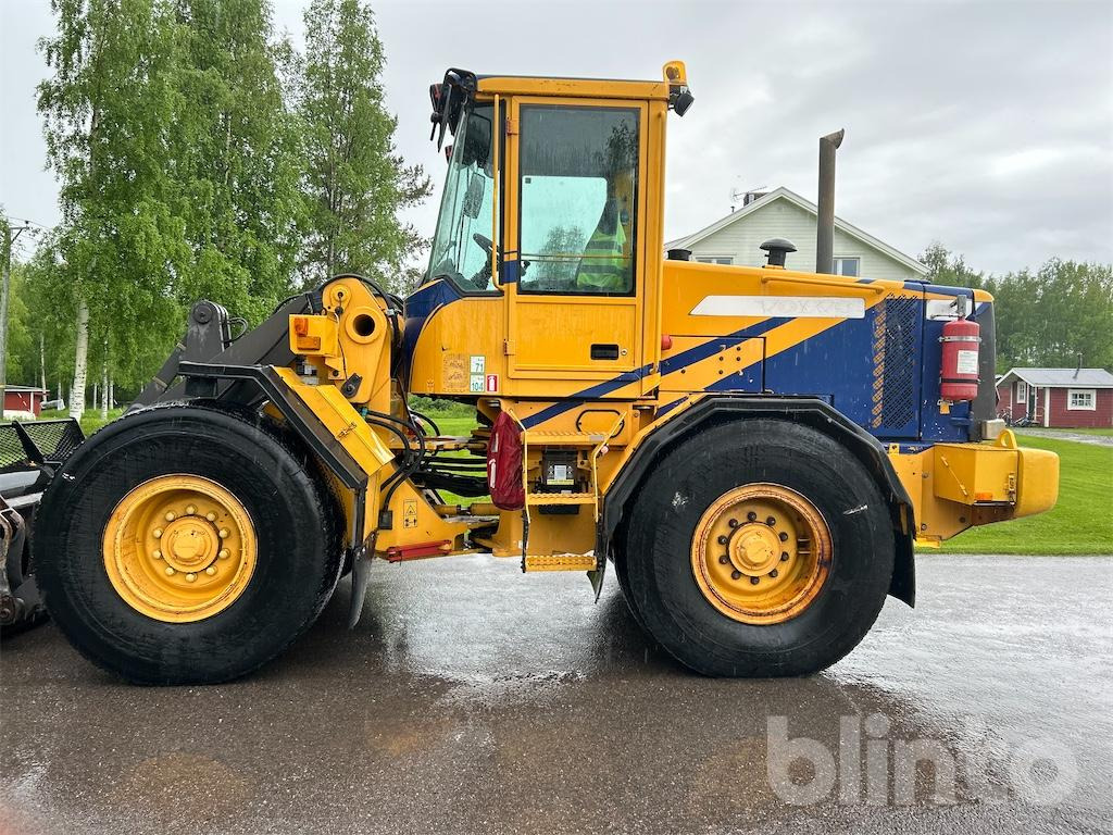 Wiellader VOLVO L70D Med Redskap