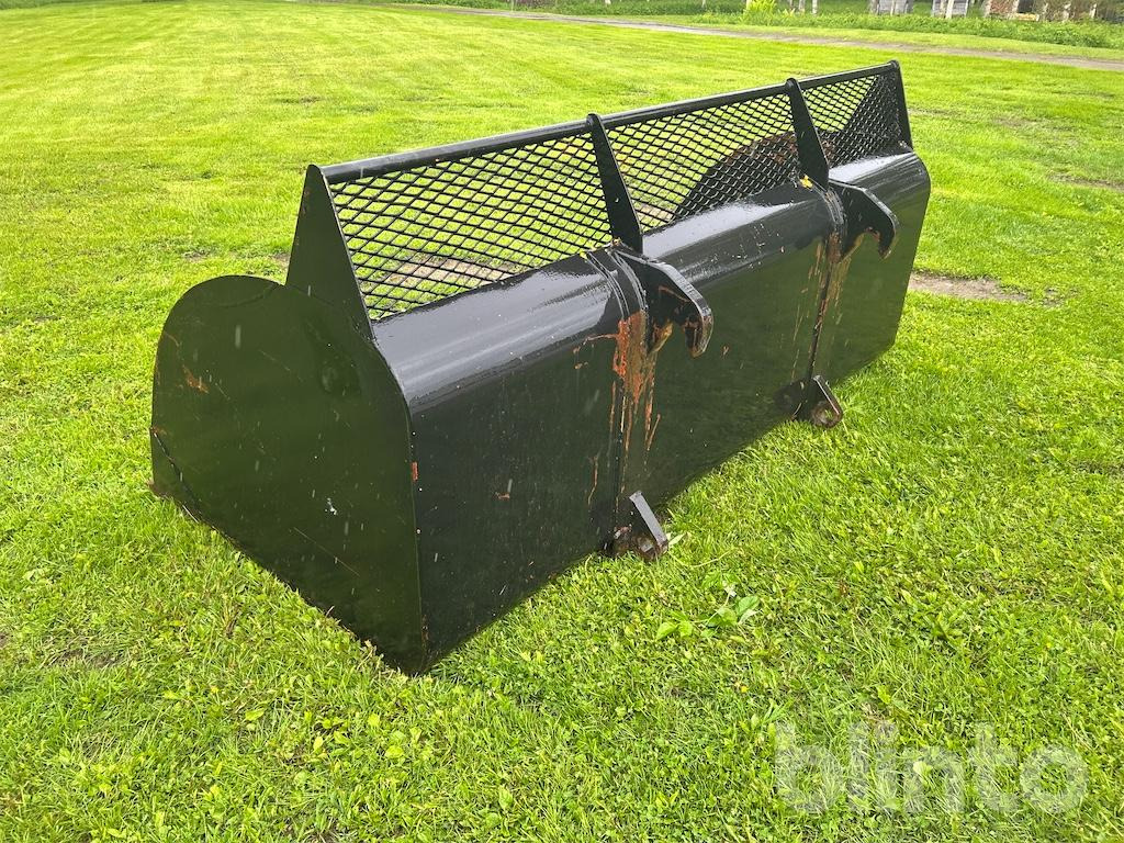 Wiellader VOLVO L70D Med Redskap