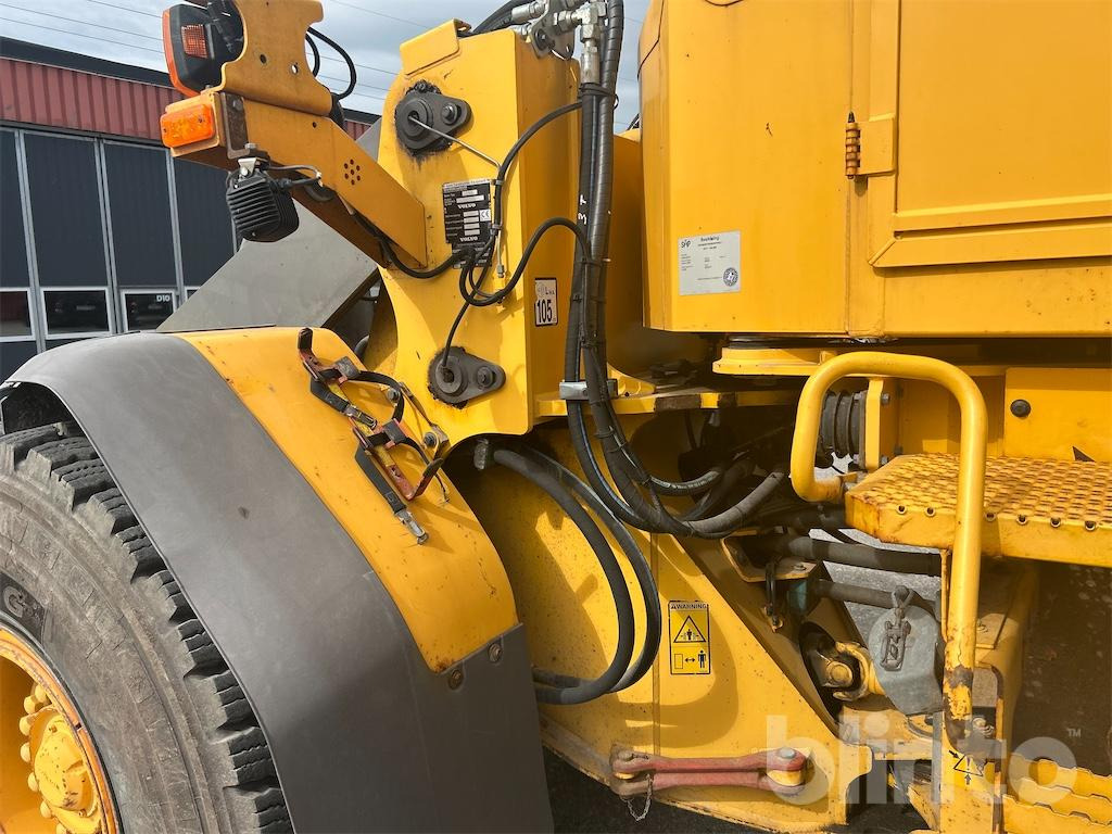 Wiellader VOLVO L90E