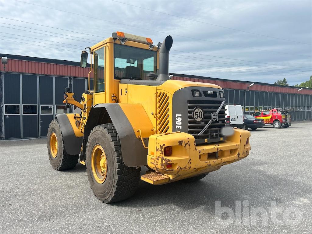 Wiellader VOLVO L90E