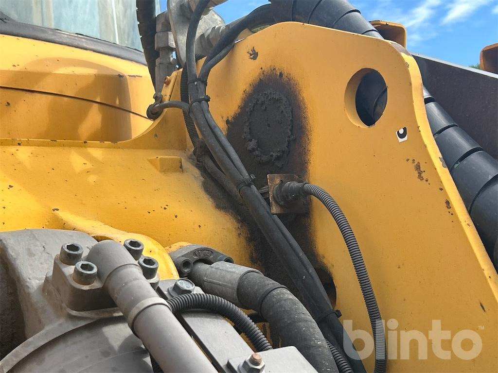 Wiellader VOLVO L90E