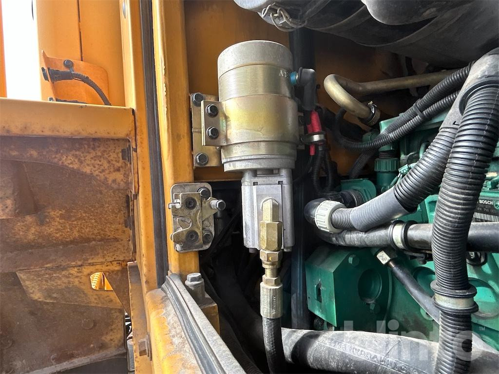 Wiellader VOLVO L90E
