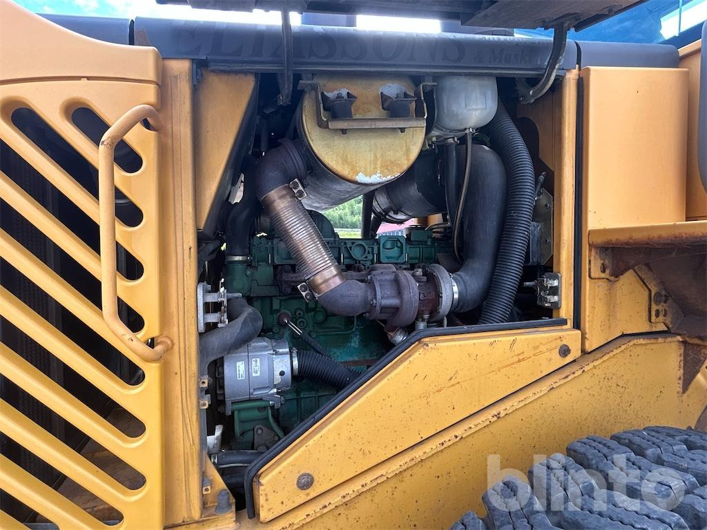 Wiellader VOLVO L90E