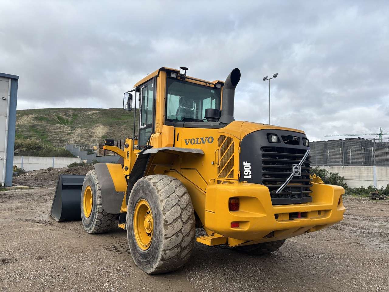 Wiellader VOLVO L90F
