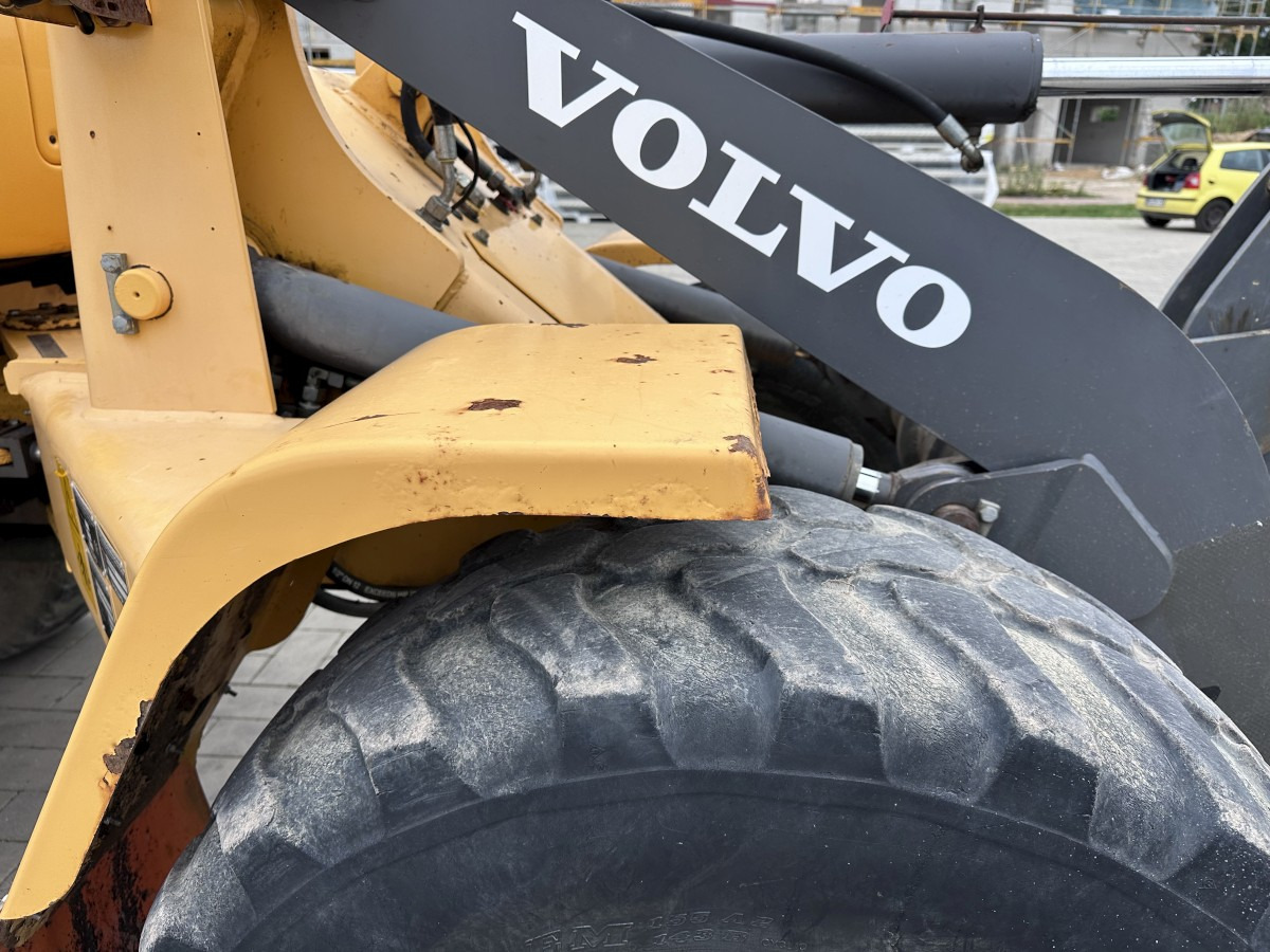 Wiellader VOLVO L 30 B PRO 3er Kreis Klappschaufel+Palettengabel