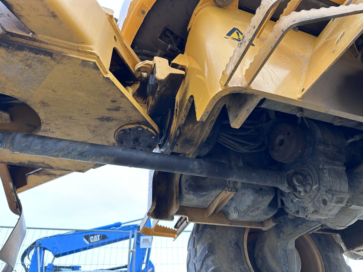 Wiellader VOLVO L 30 B PRO 3er Kreis Klappschaufel+Palettengabel