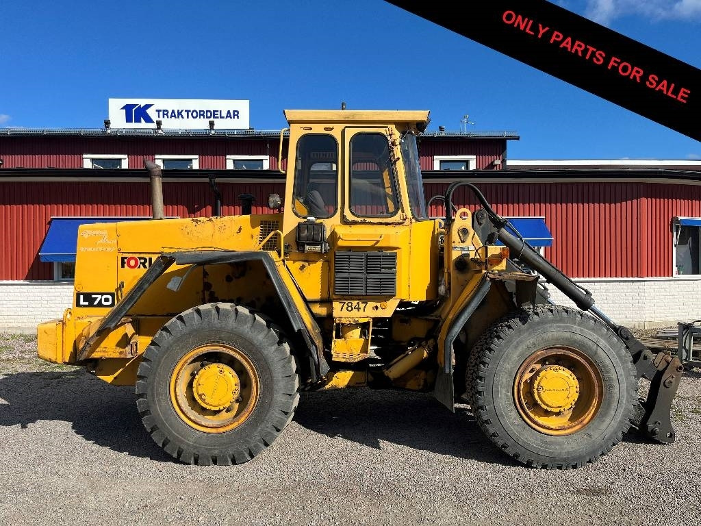 Wiellader Volvo 4300B Dismantled. Only spare parts