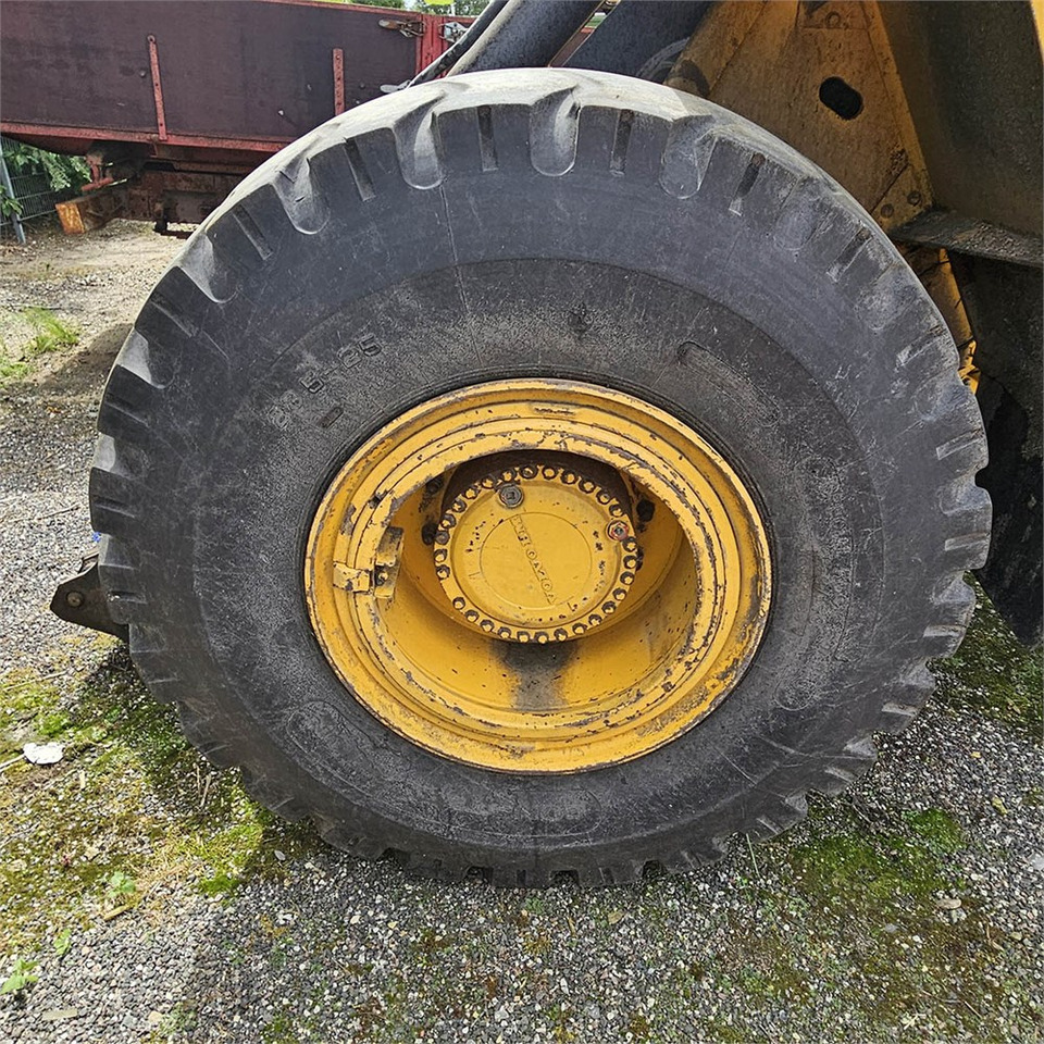 Wiellader Volvo 4500