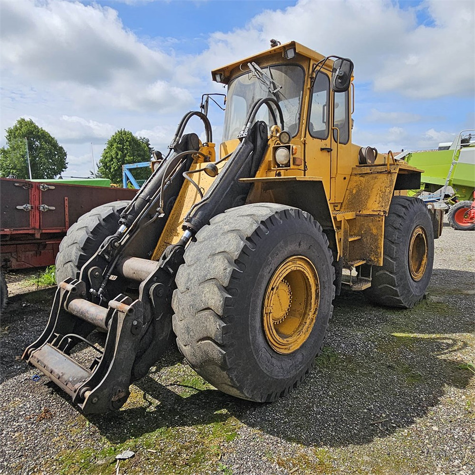 Wiellader Volvo 4500