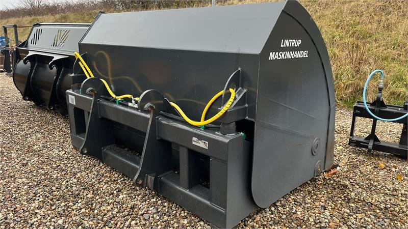 Wiellader Volvo 5m3 Rauakoda Højtip skovl Rauakoda 5m3 højtip skov