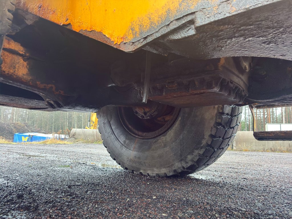 Wiellader Volvo BM L70B