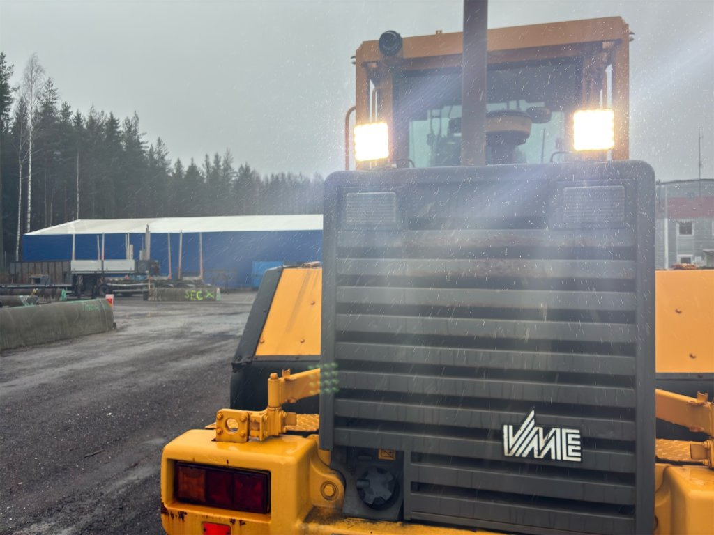 Wiellader Volvo BM L70B