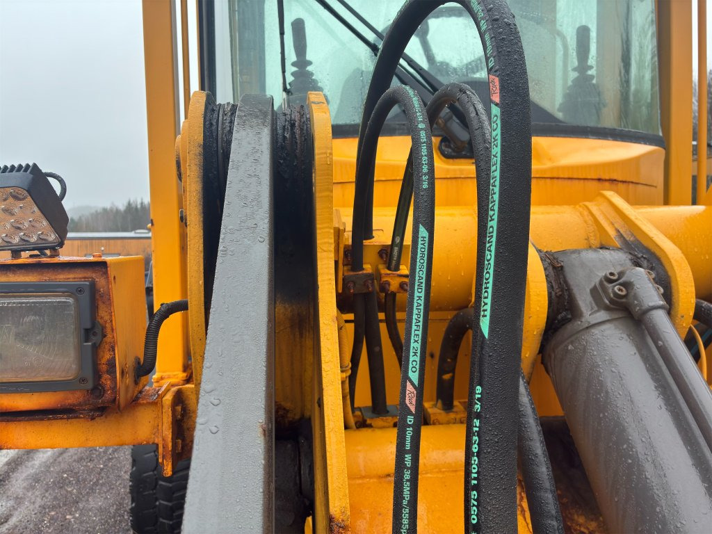 Wiellader Volvo BM L70B