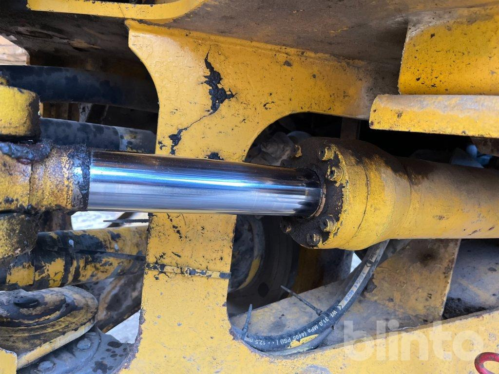 Wiellader Volvo BM L90