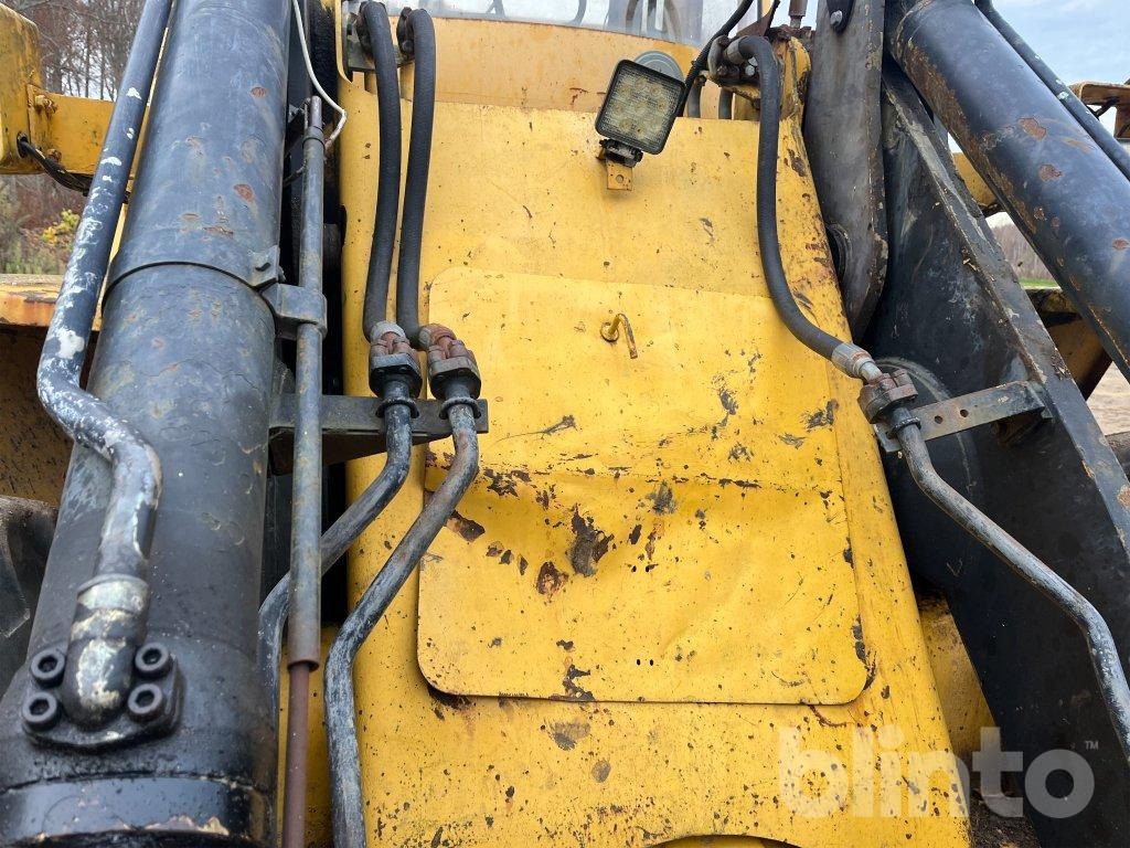 Wiellader Volvo BM L90