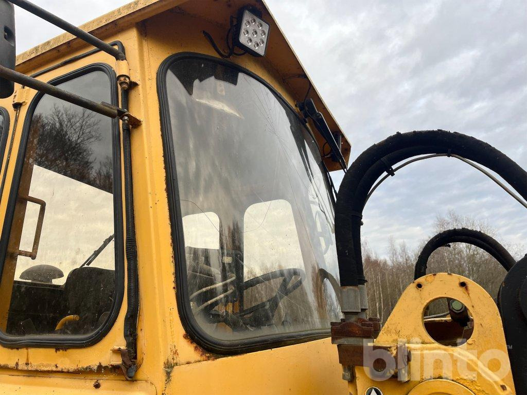 Wiellader Volvo BM L90