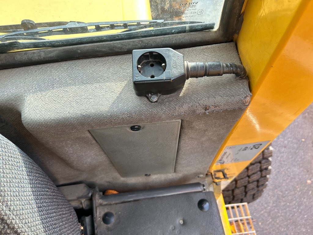 Wiellader Volvo BM L90C