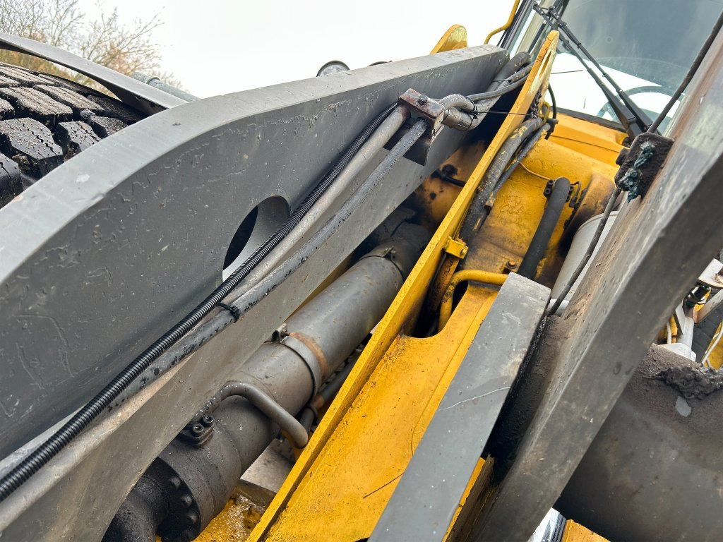 Wiellader Volvo BM L90C