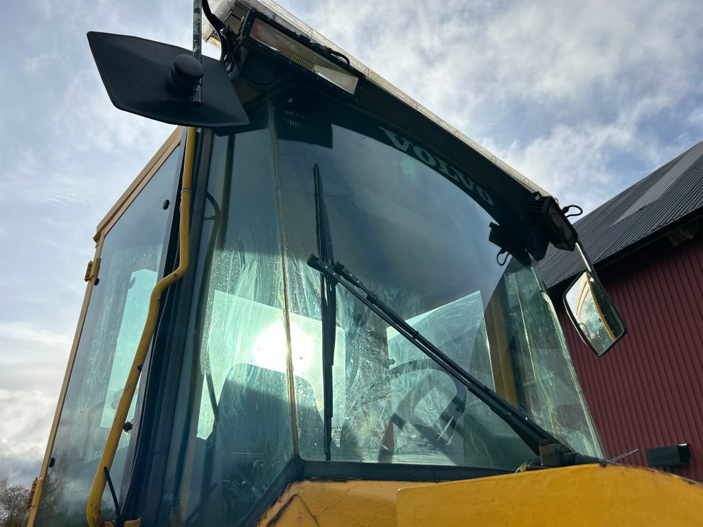 Wiellader Volvo BM L90C