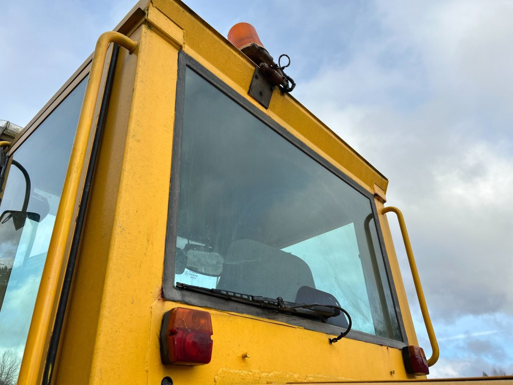 Wiellader Volvo BM L90C