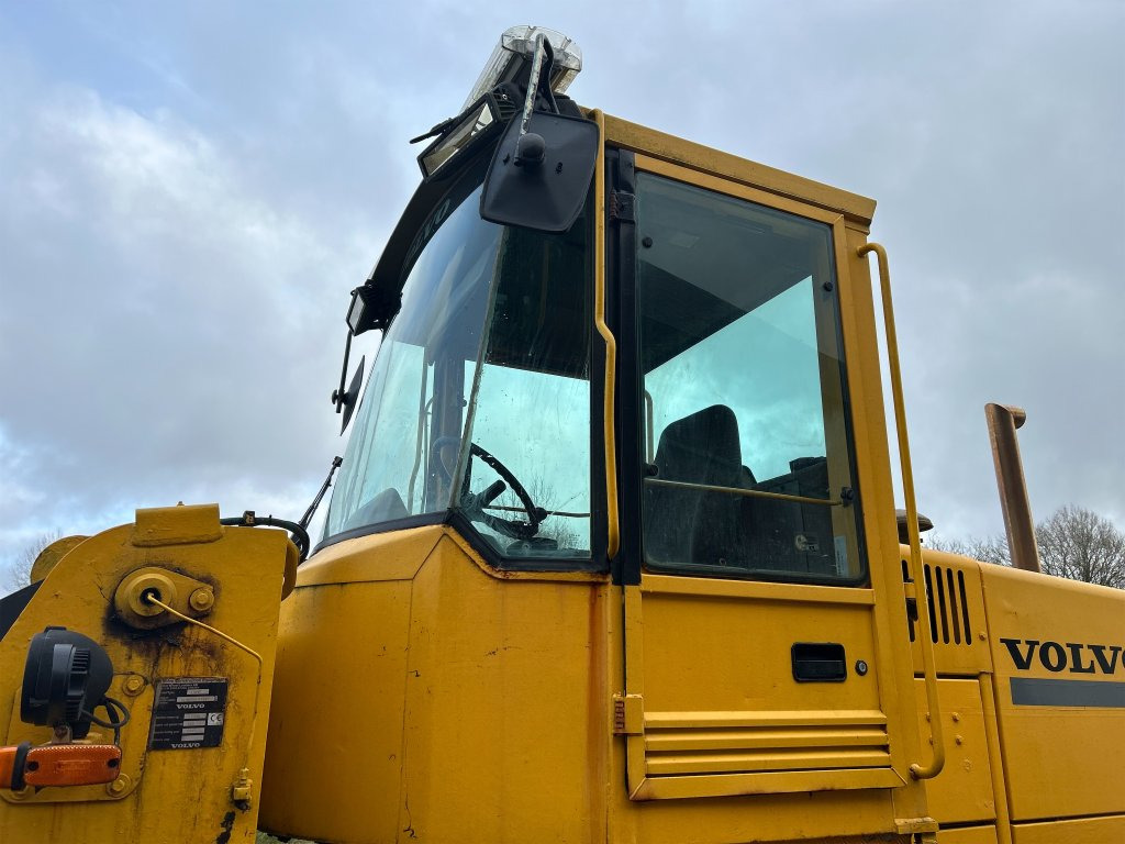 Wiellader Volvo BM L90C