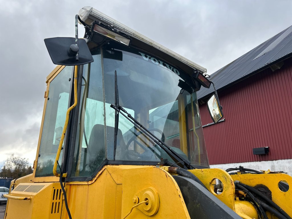 Wiellader Volvo BM L90C