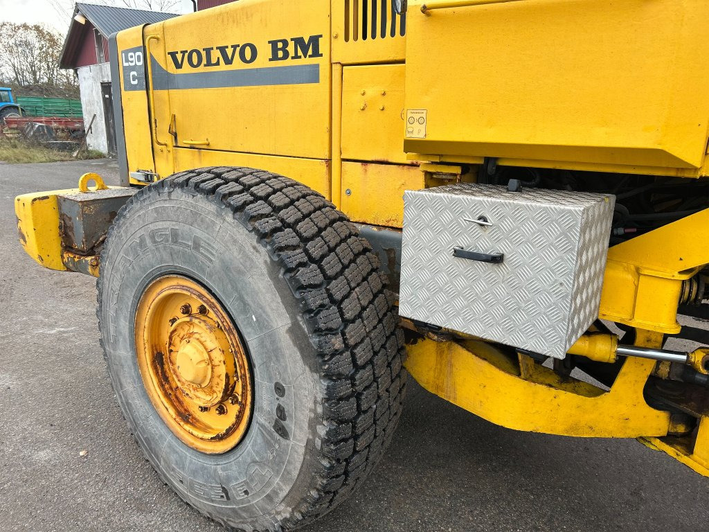 Wiellader Volvo BM L90C