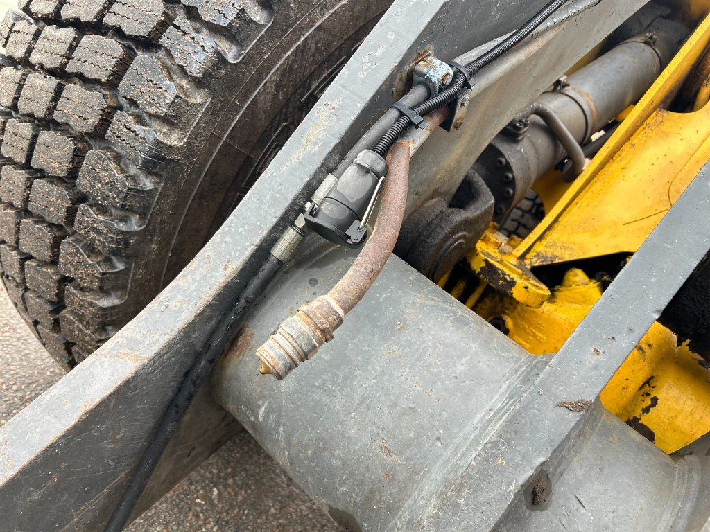 Wiellader Volvo BM L90C