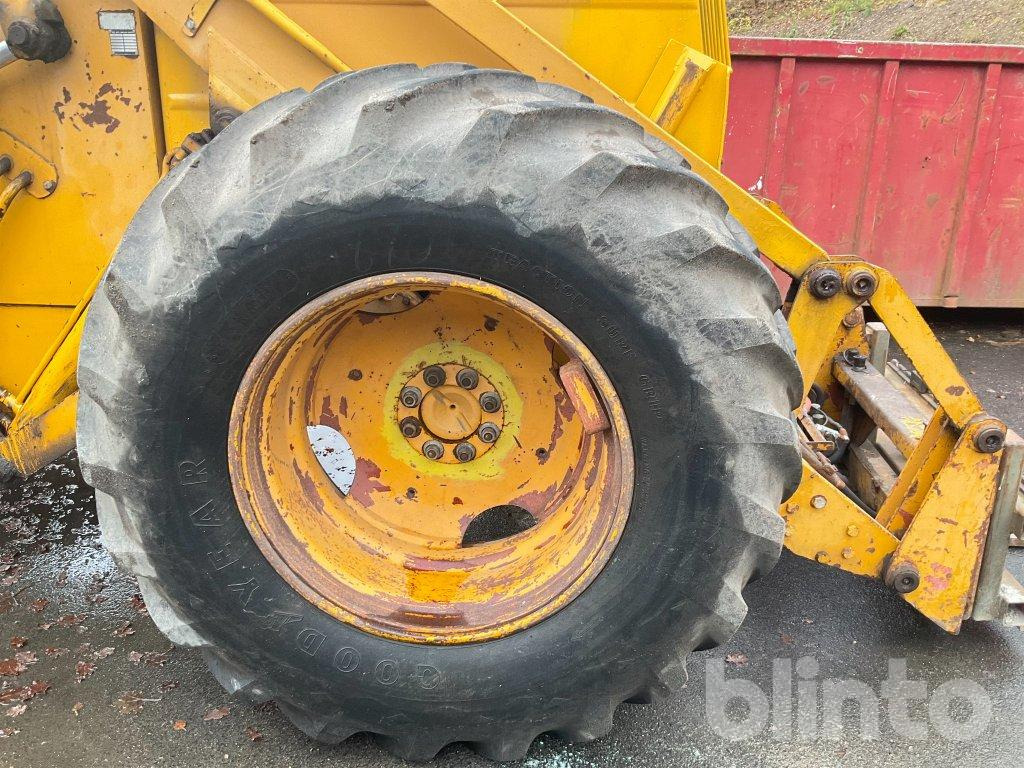 Wiellader Volvo BM LM 621