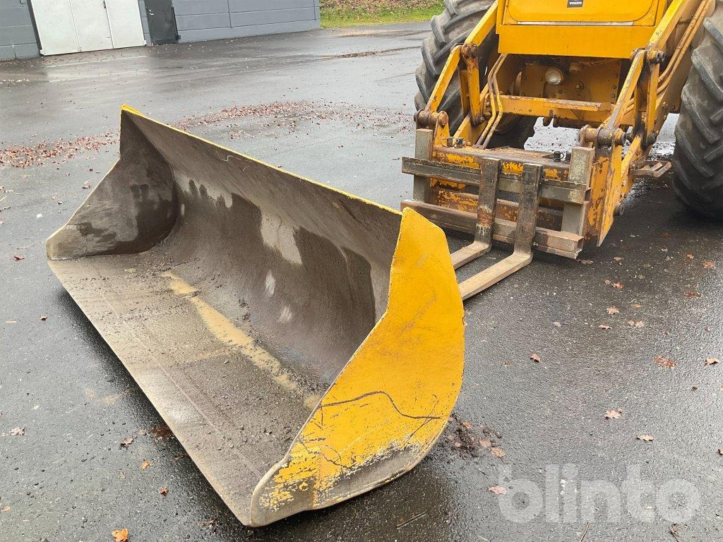 Wiellader Volvo BM LM 621