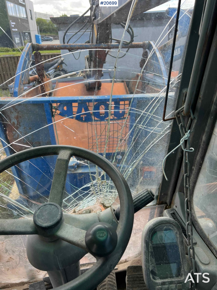 Wiellader Volvo EW160B hjulmaskin m/ støtte bein og skjær