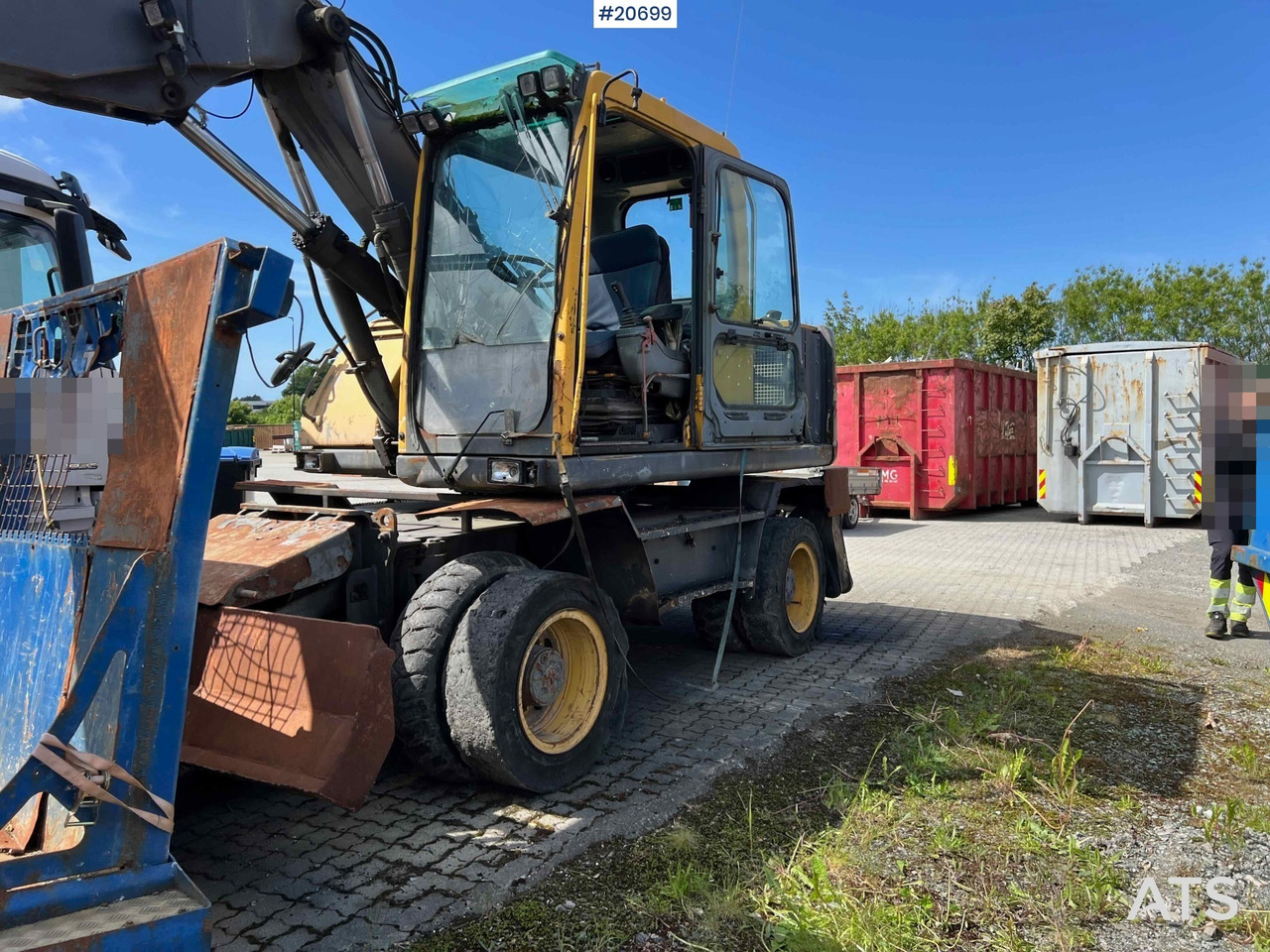 Wiellader Volvo EW160B hjulmaskin m/ støtte bein og skjær
