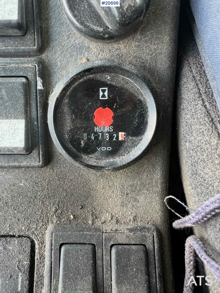 Wiellader Volvo EW160B hjulmaskin m/ støtte bein og skjær