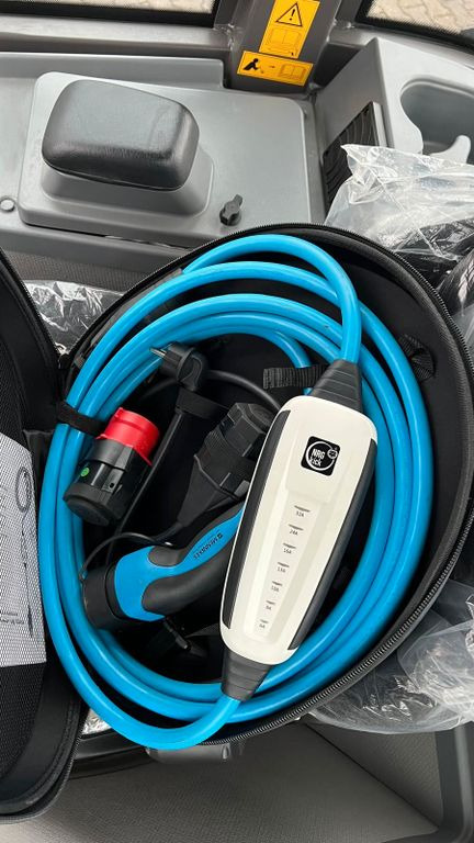 Wiellader Volvo JL25H Electric *Auch Miete