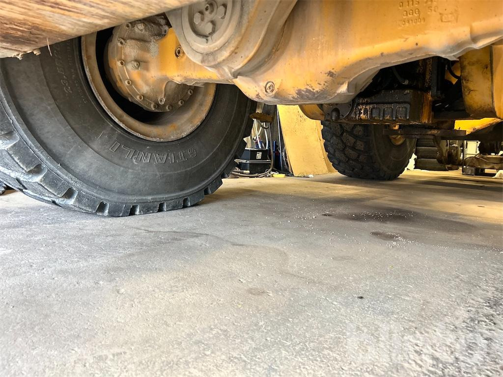 Wiellader Volvo L110F med skopa