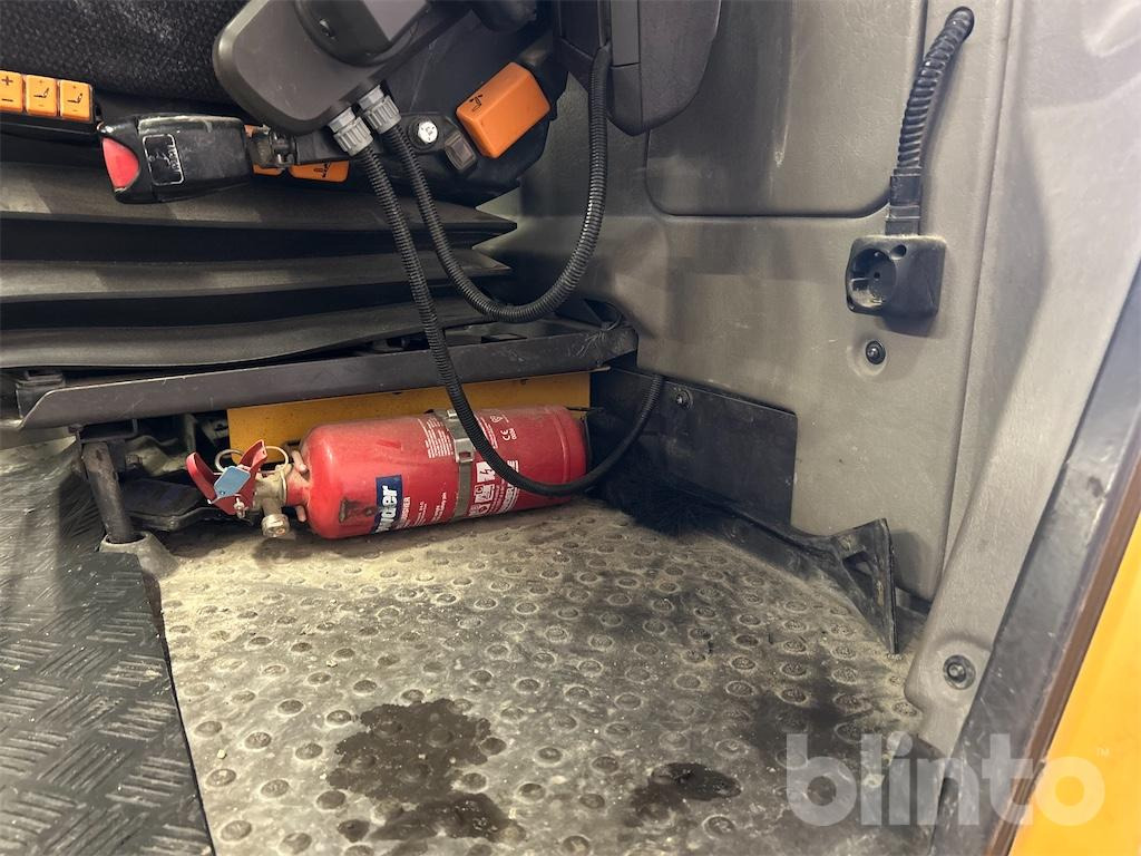 Wiellader Volvo L110F med skopa