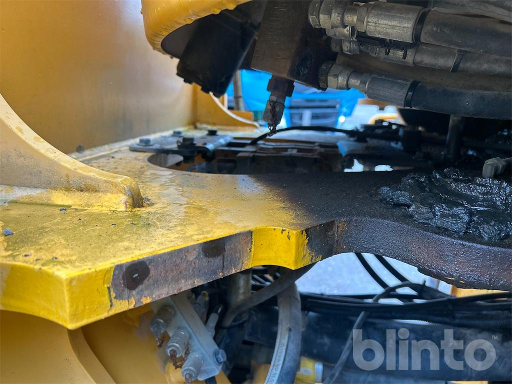 Wiellader Volvo L110F med skopa